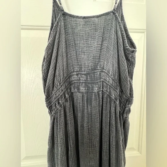 Very J Black v-neck Jumpsuit women’s size 1x - Picture 7 of 10